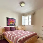 New!! 2 Bedroom Center Alvares Botelho Daire *