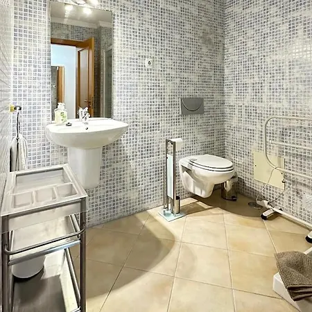 New!! 2 Bedroom Center Alvares Botelho
