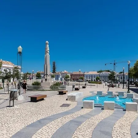 New!! 2 Bedroom Center álvares Botelho Tavira